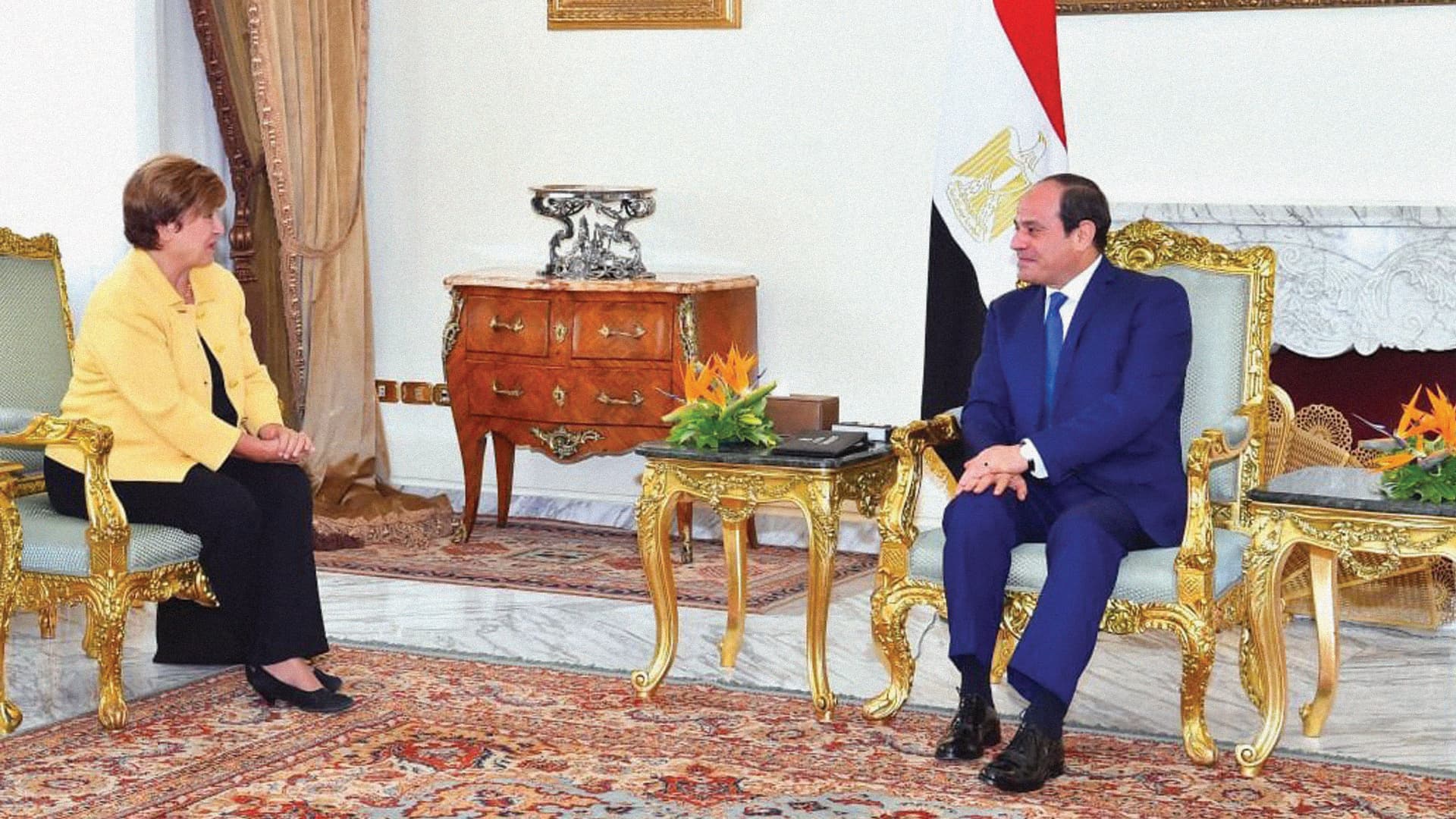 صورة لم لا يقيم السيسي مشاريع حقيقية؟ الحدود تسأل والسيسي يسأل صندوق النقد الدولي الذي وعده أنه سيجيب ولكن بعد الموافقة على شروطه