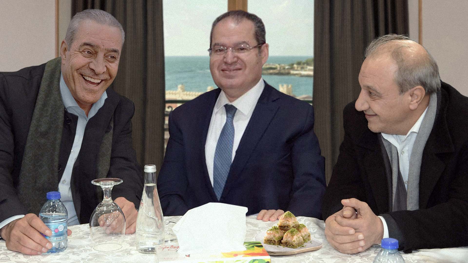 صورة قصة كفاح: هكذا حضرنا اجتماع العقبة وأكلنا الضيافة والتقطنا صوراً رغماً عن أنف إسرائيل