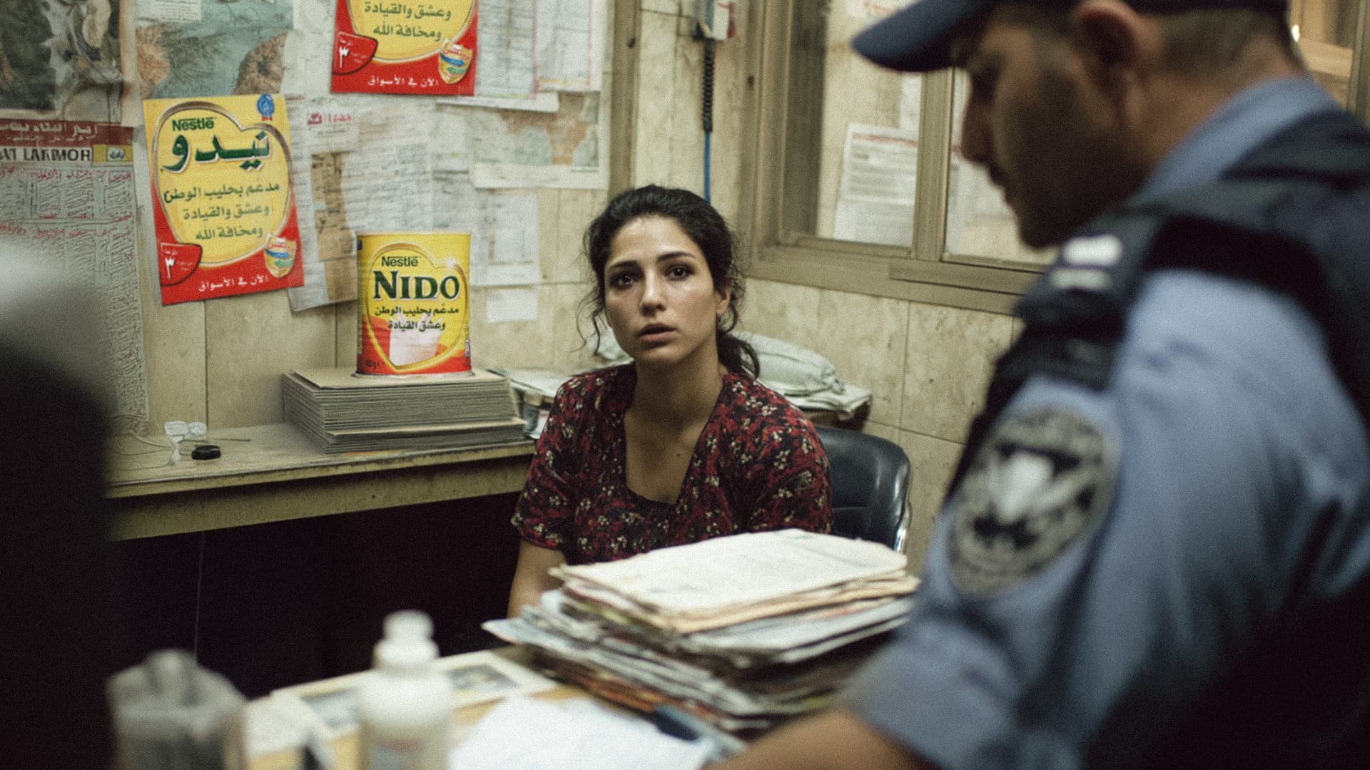 صورة القبض على أم لم ترضع ابنها حب الوطن