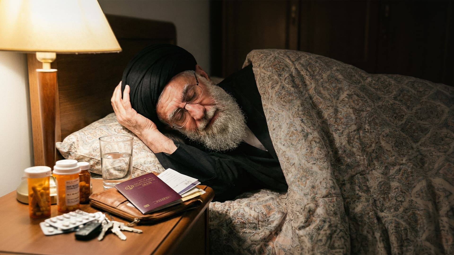 صورة تسريبات: خامنئي ينام هذه الفترة مرتديا العباءة والعمامة